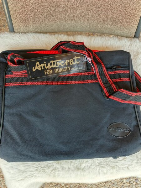 Travelling Bags. UK Brand