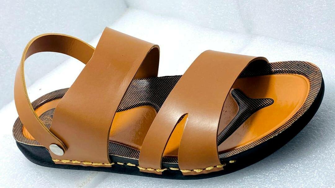 Man's Casual synthetic leather sandals 1 pair