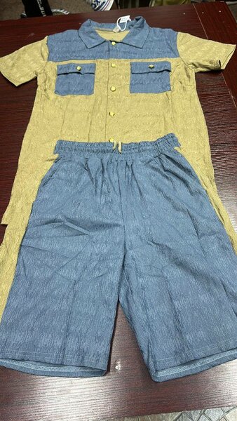 Tenue décontractée en deux pièces