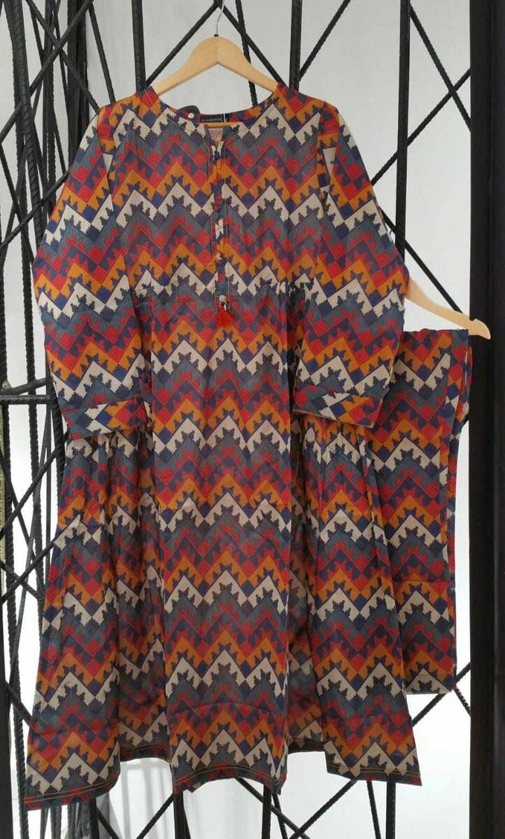 Lawn 2 pc pemlum coords ,dc free