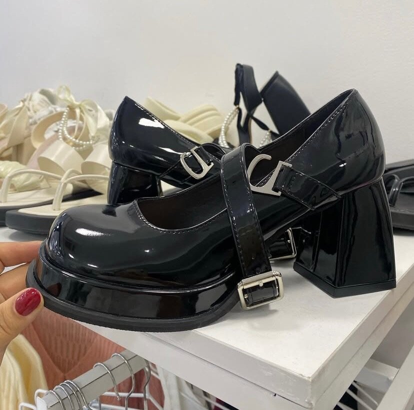 Продаю туфли Мэри Джейн!!! Доставка бесплатная!!!