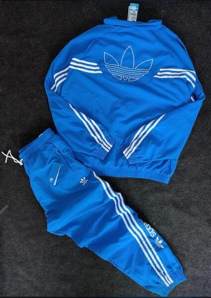 Ensemble de survêtement Adidas