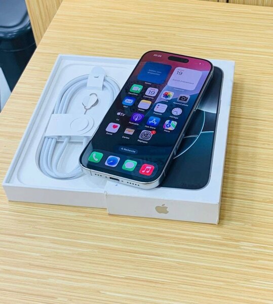 Apple iPhone 15 pro256 Go