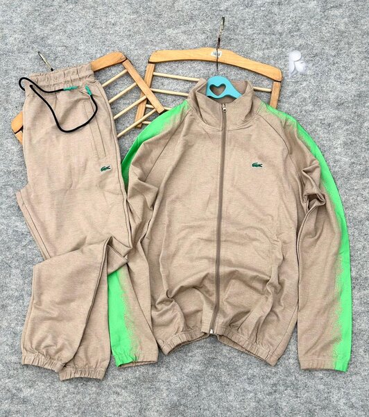 Ensemble de survêtement tendance