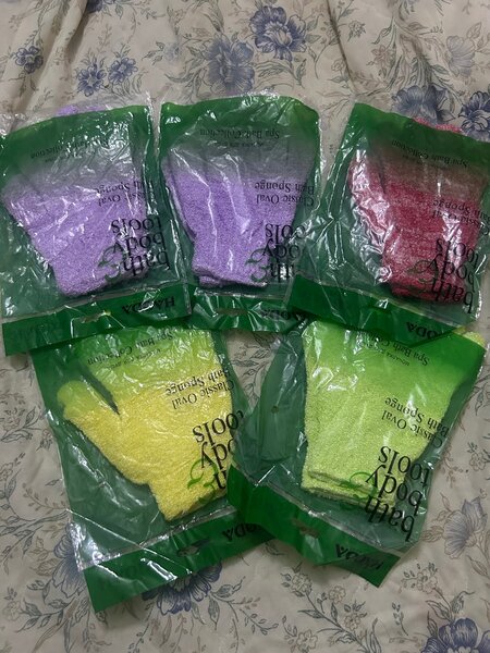 Gant pour corps et le visage