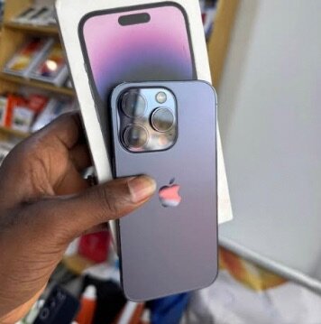 iPhone 14pro 128giga,