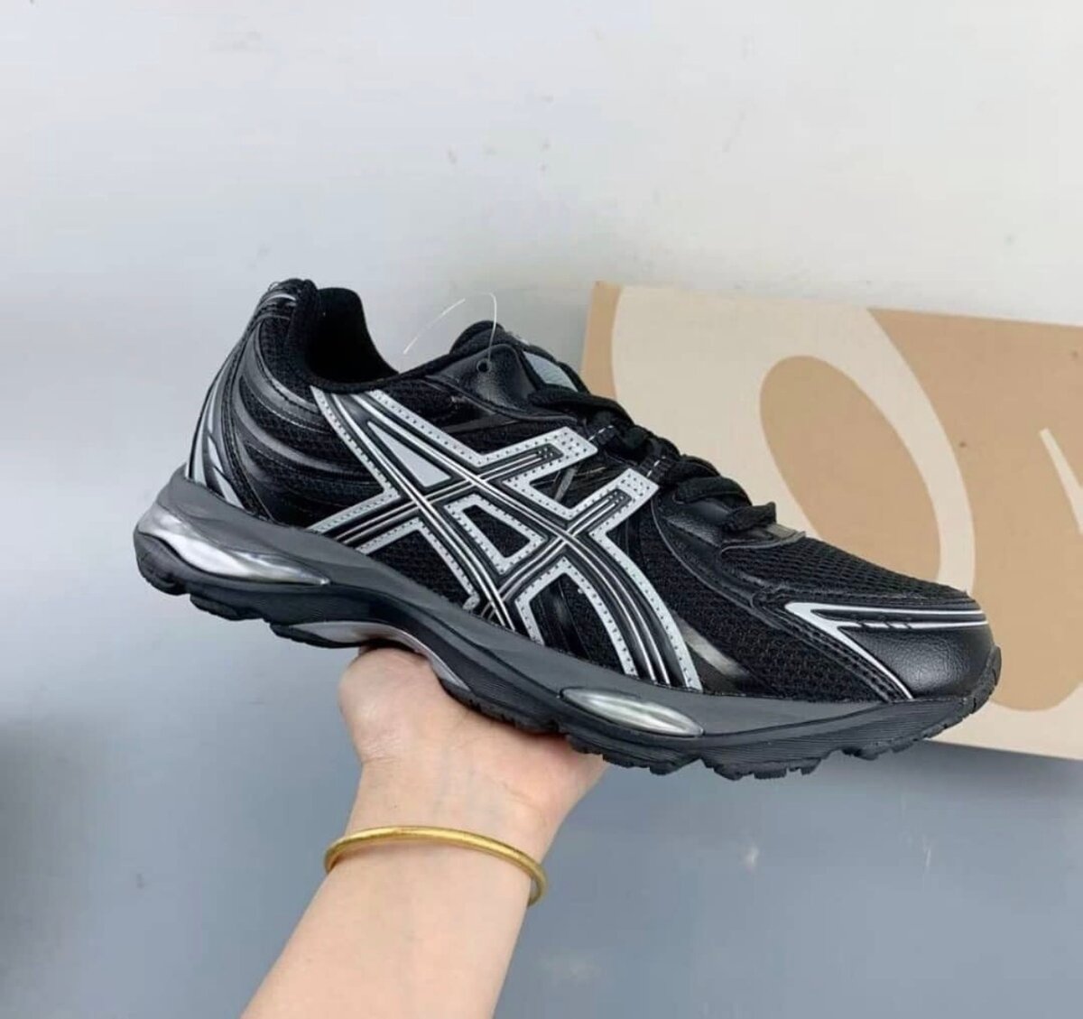 Chaussures Asics pour homme