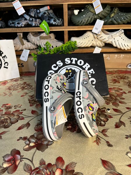 Crocs originaux pour adultes en caoutchouc