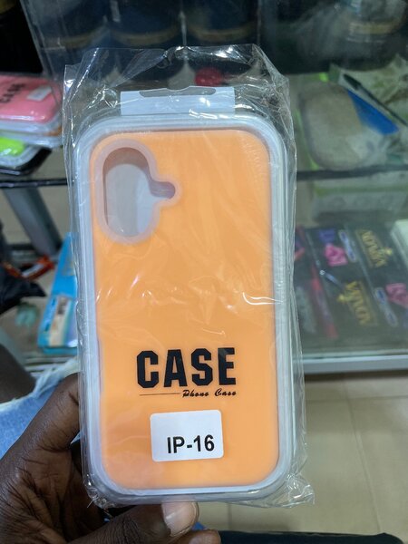 Coque iPhone Silicium IP-16