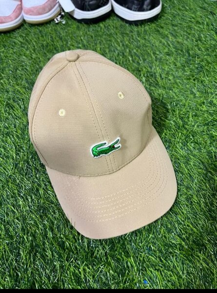 Casquette Lacoste beige pour hommes
