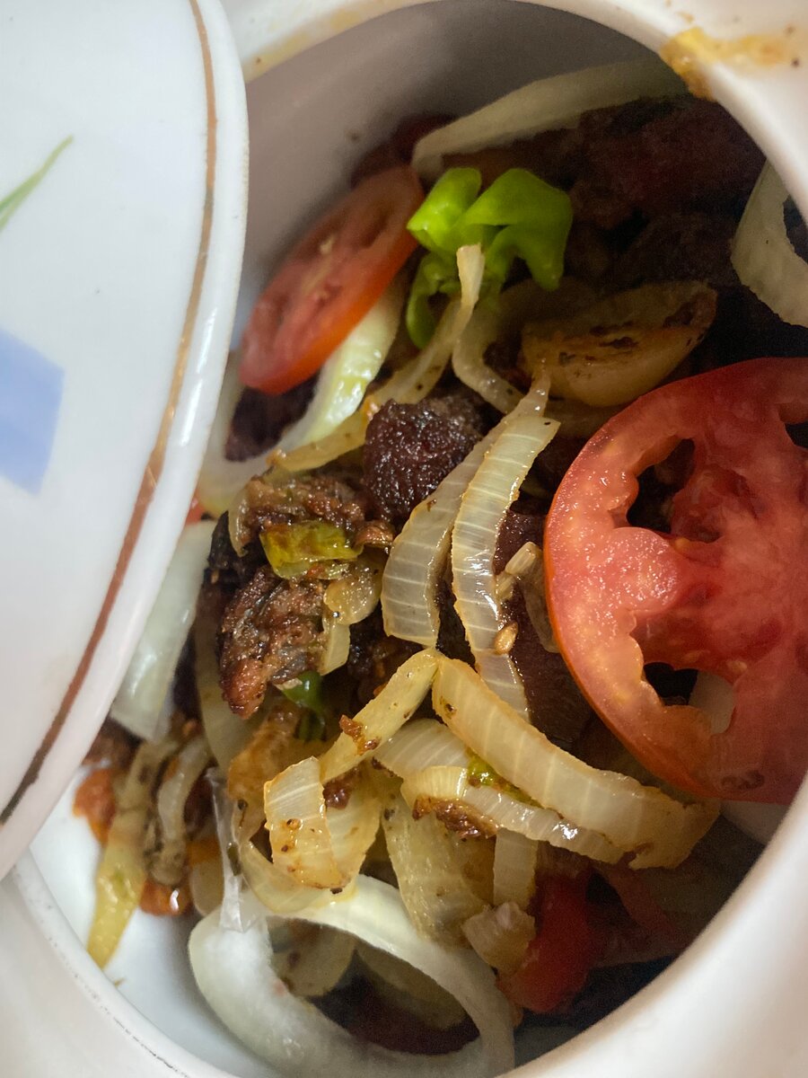 Viande de porc grillée épicée