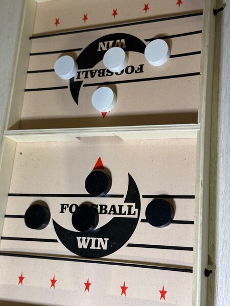 Настольная игра Sling Puck, нб/у, деревянная, для двоих