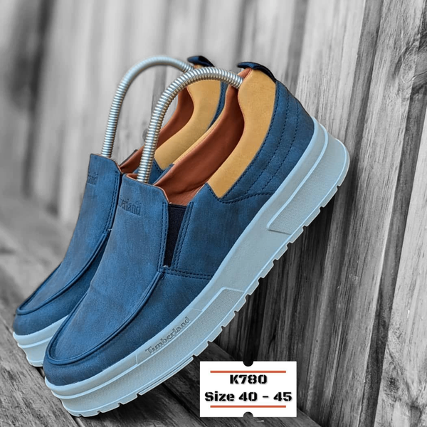 TIMBERLAND LOW-CUT SNEAKERS