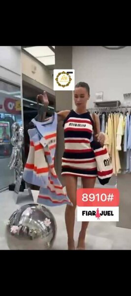 Robe rayée tendance femme