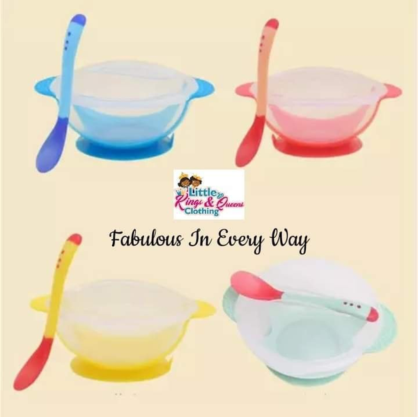 Feeding utensils of different colors