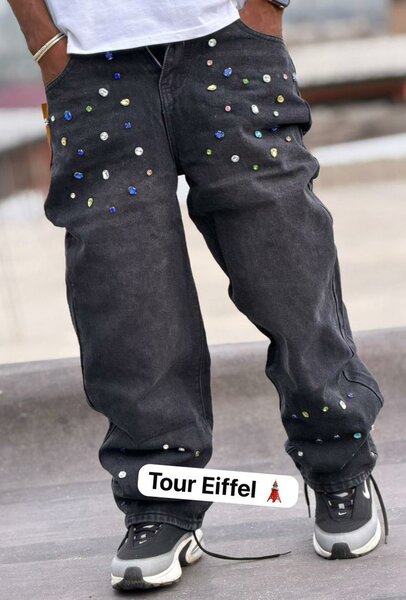 Jeans larges à strass