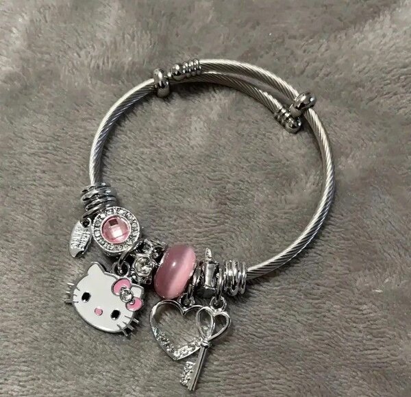 Bracelet fantaisie charms
