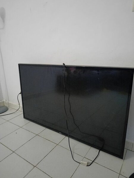 Téléviseur Écran Plat 50 pouce