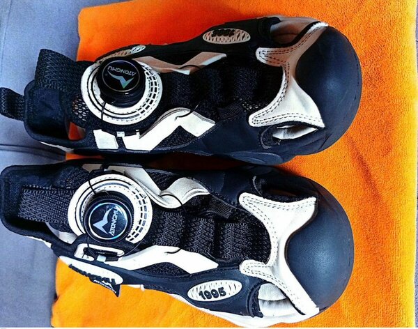 Chaussures de sport Ogyi pour homme