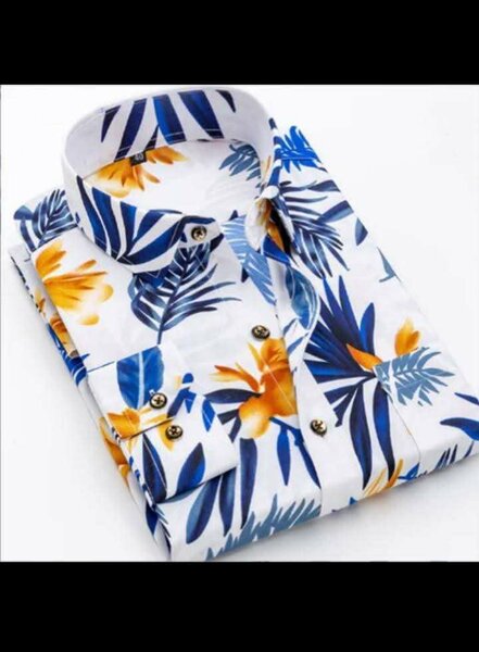 Chemise à motifs tropicaux