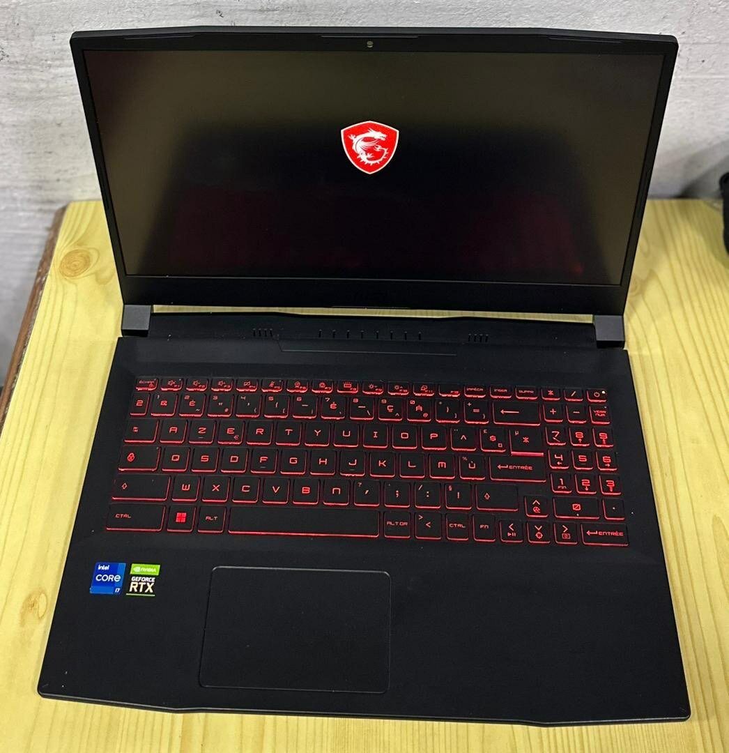 Msi s Word 15 A11UD Core i7 11th génération RTX 3050 Ti 4GB 