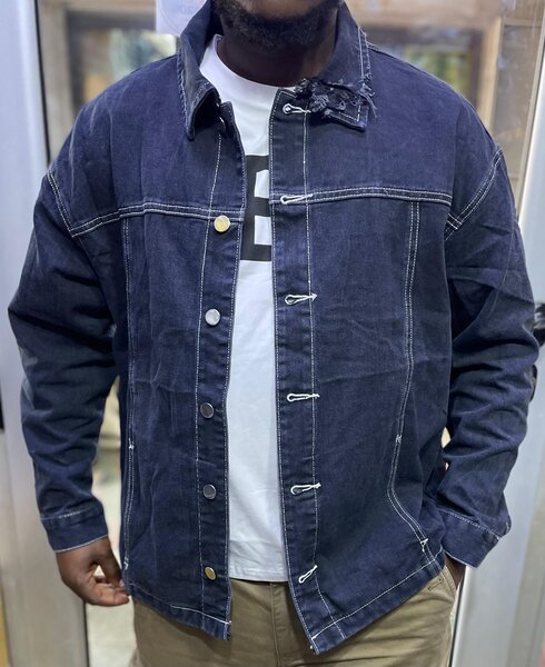 Veste en jean tendance homme