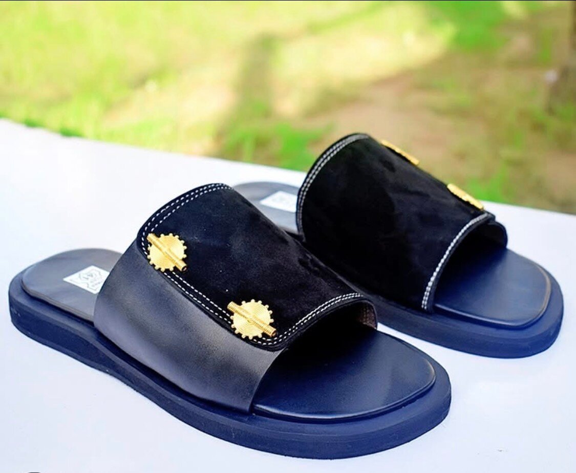 Sandale en cuir pour homme