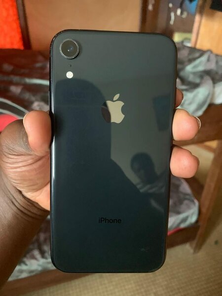 IPHONE XR