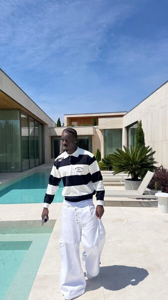 Pull-over à rayures tendance