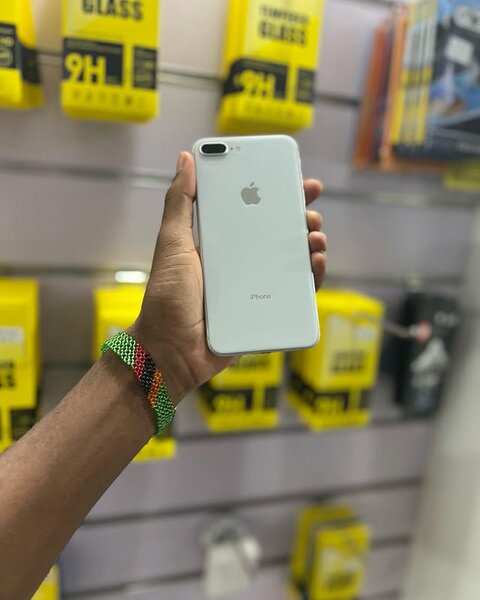 BRAND NEW IPHONE 🍏 pro 