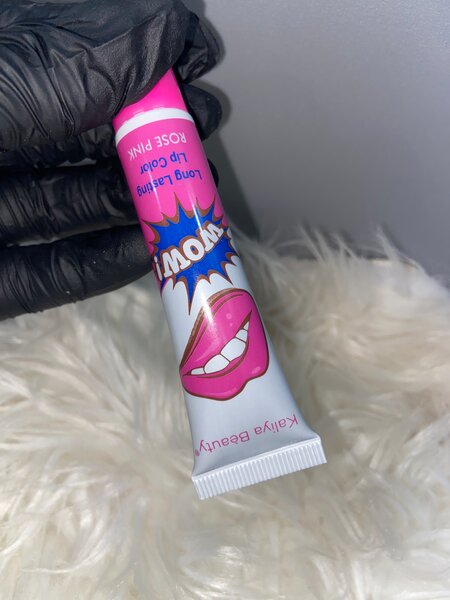 Rouge à lèvres longue durée