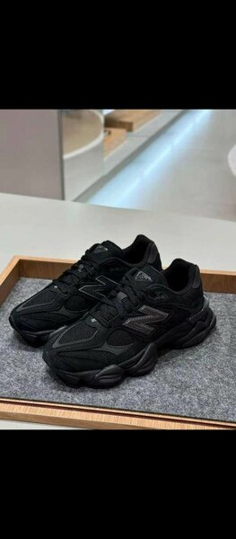 Baskets noires New Balance