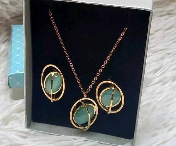 Ensemble de bijoux moderne