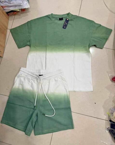 Ensemble T-shirt et short dégradé