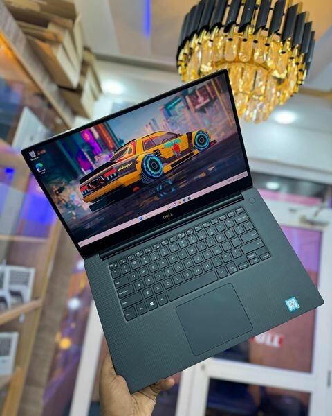 💻 Dell Précision 5540, 9e génération 