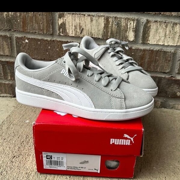 Puma sneakers