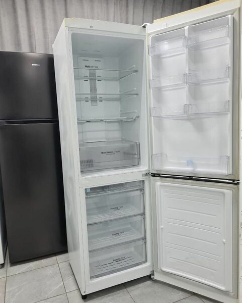 Réfrigérateur blanc 2 portes