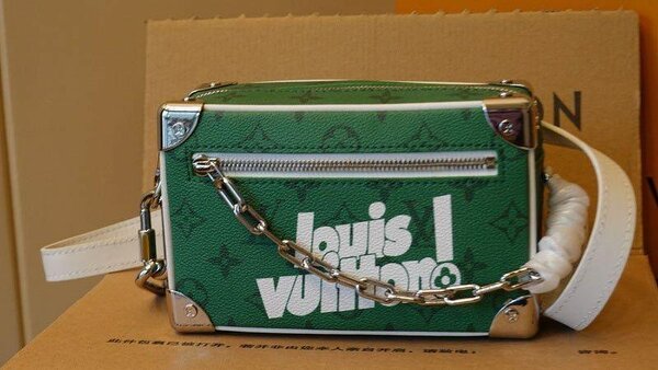 Sac bandoulière Louis Vuitton