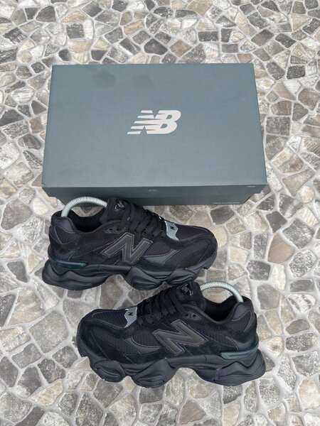 Chaussures de course noires New Balance