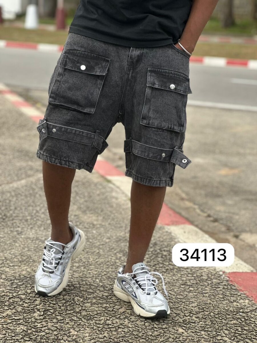 Short cargo homme en jean noir