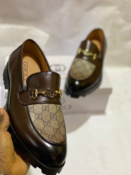 Mocassins Gucci en cuir luxueux