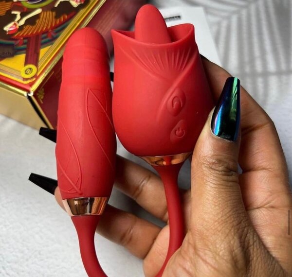 Dual  rose vibrator