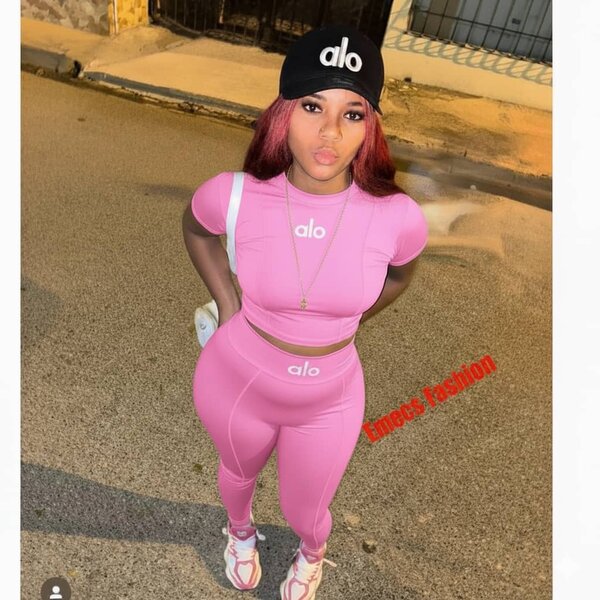 Tenue de sport femme Aloe