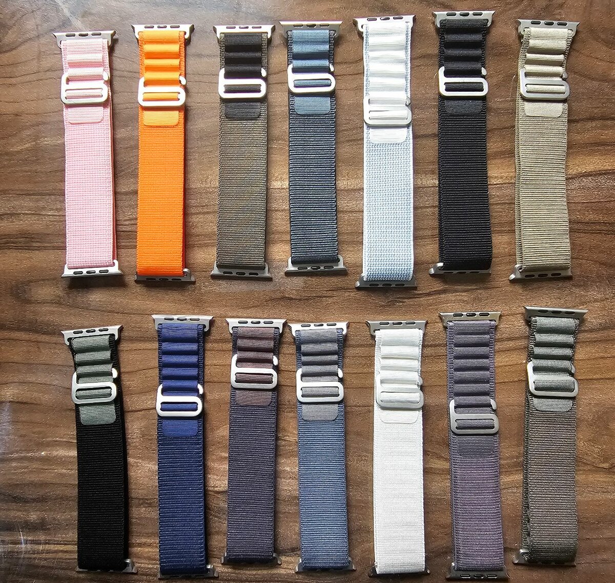 Bracelets en nylon colorés