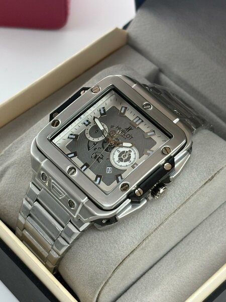 Montre chronographe argent