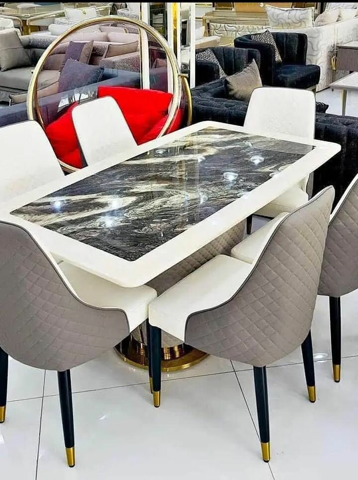 Table salle à manger moderne