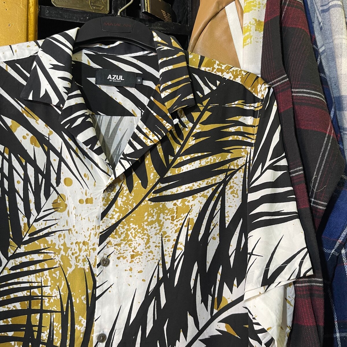 Mens floral Shirts available