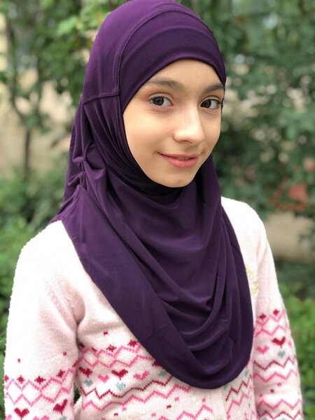 Joli Hijab violet enfant