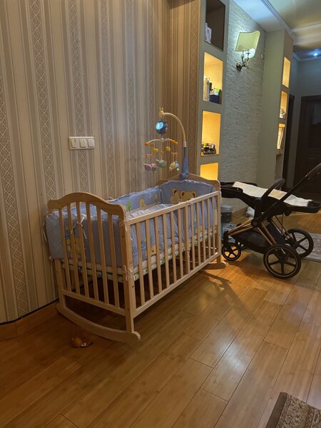 Деревянная кроватка качалка