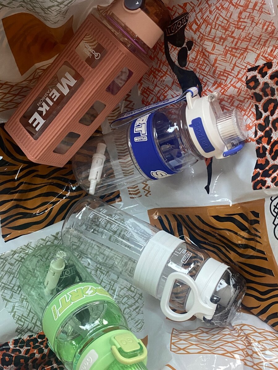 Bouteilles d'eau sport réutilisables